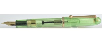 Jinhao No. 9013 Mini Fountain Pen, Translucent Green with Heartbeat Nib