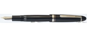 Moonman P136 Fountain Pen, Black