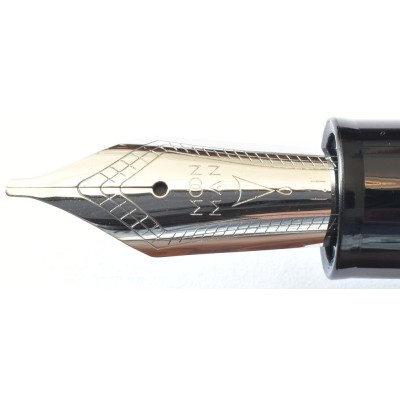 Moonman P136 Fountain Pen, Black Moonman P136 Fountain Pen, Black