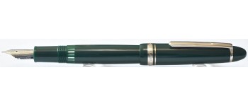 Moonman P136 Fountain Pen, Green Moonman P136 Fountain Pen, Green