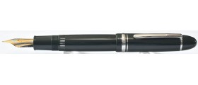 Moonman P141 Fountain Pen, Green