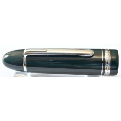 Moonman P141 Fountain Pen, Green
