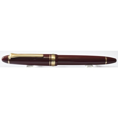 Sailor 1911S Profit Casual Fountain Pen, Red with Gold Accents