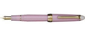 Sailor Shikiori Fountain Pen, Yozakura (Pink), Gold Coloured Trim