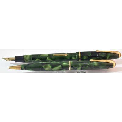 CS1129 Conway Stewart Dinkie No. 550 Fountain Pen and No. 25 Pencil Set, boxed (Soft Broad Stub)