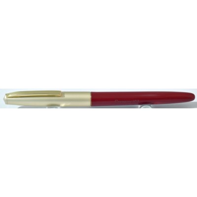 CS1136 Conway Stewart No. 107 Fountain Pen and Pencil Set, boxed.  (Soft Fine)