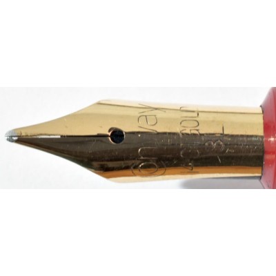 CS1136 Conway Stewart No. 107 Fountain Pen and Pencil Set, boxed.  (Soft Fine)