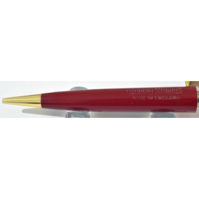 CS1136 Conway Stewart No. 107 Fountain Pen and Pencil Set, boxed.  (Soft Fine)