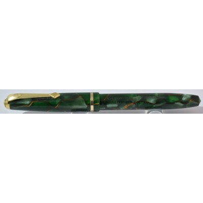 CS1139 Conway Stewart Dinkie No. 560 Fountain Pen and No. 25 Pencil Set, boxed (Soft Fine)