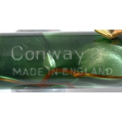 CS1139 Conway Stewart Dinkie No. 560 Fountain Pen and No. 25 Pencil Set, boxed (Soft Fine)