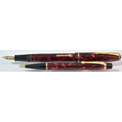 CS1159 Conway Stewart No. 15 Fountain Pen and Nippy No. 3 Pencil Set, boxed. (Medium Stub)