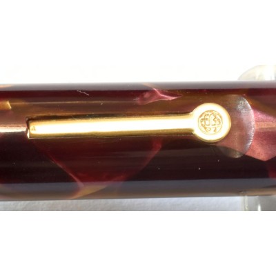 CS1184 Conway Stewart Dinkie No. 560, boxed.  (Semi-Flexible Medium)