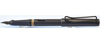 LM120 Lamy Safari, Umbra. (Medium) LM120 Lamy Safari, Umbra. (Medium)