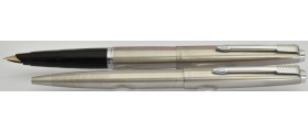 PA3185 Parker 45 Flighter Fountain Pen and Ballpoint Set, boxed. (Fine)