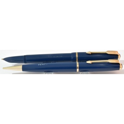 PA3724 Parker Duofold Lady Fountain Pen and Pencil Set, boxed. (Medium)
