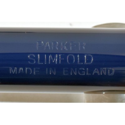 PA3774 Parker Slimfold Fountain Pen and Pencil Set, boxed.  (Stub)