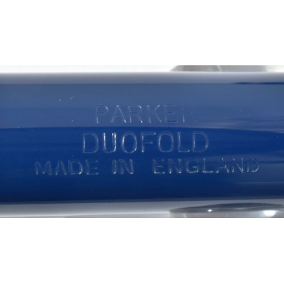PA3774 Parker Slimfold Fountain Pen and Pencil Set, boxed.  (Stub)