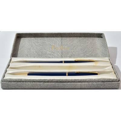 PA3774 Parker Slimfold Fountain Pen and Pencil Set, boxed.  (Stub)