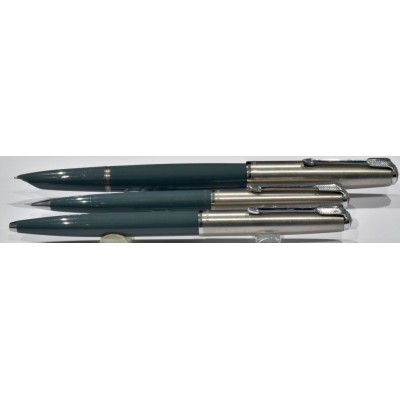 PA3778 Parker 51 Aerometric Threesome, boxed. (Medium)
