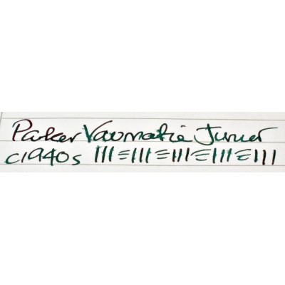 PA3783 Parker Vacumatic Junior.  (Soft Medium)