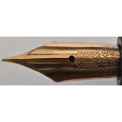 PA3795 Parker Vacumatic Major Fountain Pen and Pencil Set.  (Semi-Flexible Extra-Fine)