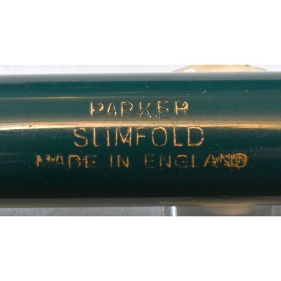 PA3798 Parker Slimfold Fountain Pen and Ballpoint Set, boxed.  (Medium)