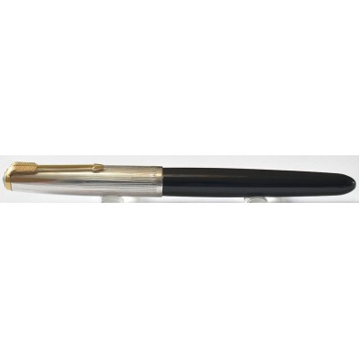 PA3850 Parker 51 Aerometric (Rolled Silver Cap). (Medium) PA3850 Parker 51 Aerometric (Rolled Silver Cap). (Medium)