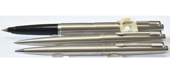 PA3860 Parker 45 Flighter Threesome, boxed. (Fine)