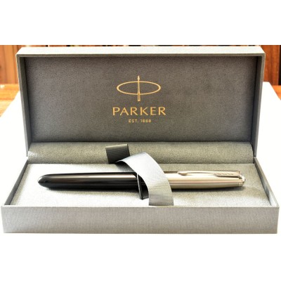 PA3886 Parker 51, boxed (Medium)