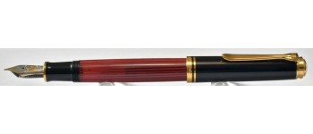PE138 Pelikan Souveran M800, boxed. (Medium) PE138 Pelikan Souveran M800, boxed. (Medium)