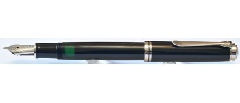 PE147 Pelikan Souveran M805, boxed. (Fine) PE147 Pelikan Souveran M805, boxed. (Fine)