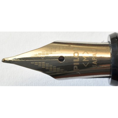 PI135 Pilot Metropolitan (MR2). (Medium) PI135 Pilot Metropolitan (MR2). (Medium)