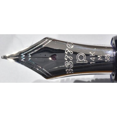 PL045 Platinum 3776. (Medium)