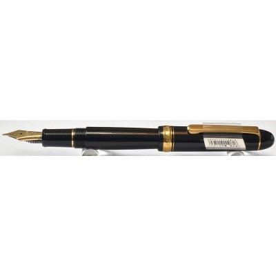 PL047 Platinum 3776 Century, boxed. (Medium)