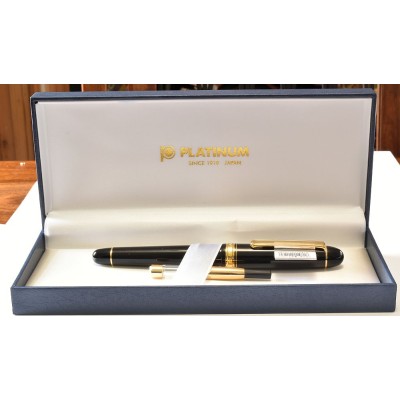 PL047 Platinum 3776 Century, boxed. (Medium) PL047 Platinum 3776 Century, boxed. (Medium)