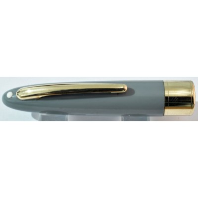 SH1907 Sheaffer Statesman Snorkel Fountain Pen and Pencil Set, boxed.  (Medium)