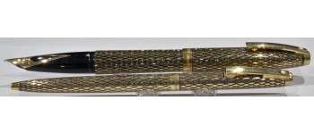 SH1928 Sheaffer Imperial Sovereign Fountain Pen and Ballpoint Set, boxed. (Fine) SH1928 Sheaffer Imperial Sovereign Fountain Pen and Ballpoint Set, boxed. (Fine)