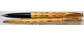 SH1936 Lady Sheaffer No. 921 Gold Plated Cghevron Fountain Pen and Ballpoint Set. (Medium)