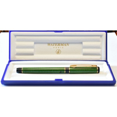 WA730 Waterman Laureat, boxed.  (Medium)